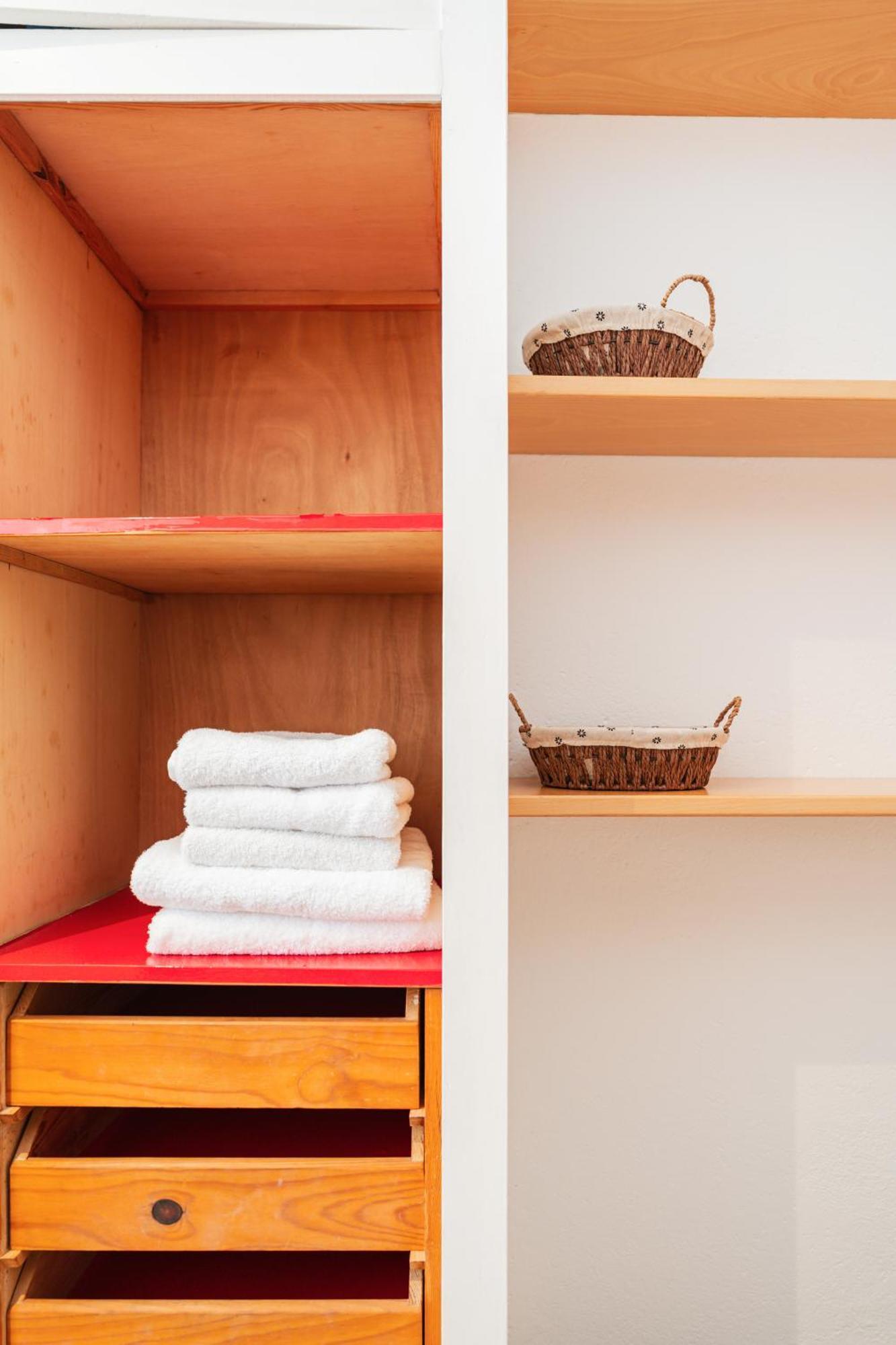 Santa Llucia Apartaments 로지즈 외부 사진